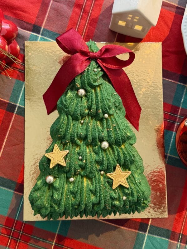 Christmas Tree Cake